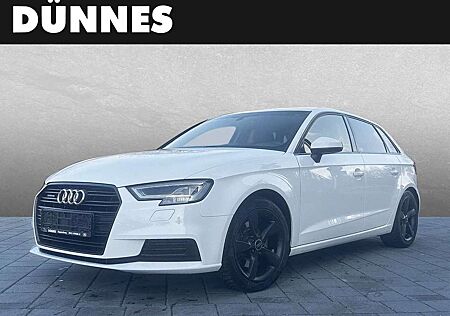 Audi A3 Sportback 40 TFSI quattro S tronic design