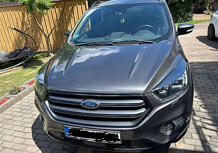 Ford Kuga 2.0 EcoBoost 4x4 Aut. ST-Line