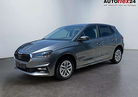 Skoda Fabia Essence 1,0 TSI Klima Einparkhilfe 5J Garantie ...
