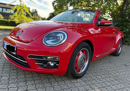 VW Beetle Volkswagen The Cabriolet The Cabriolet 1.4 TSI (BlueMo
