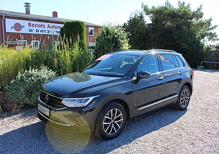 VW Tiguan Volkswagen 2.0 TDI DSG Life *AHK,Navi,Kamera,Sitzhzg,APP*
