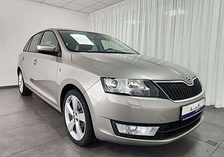 Skoda Rapid /Spaceback Spaceback ELEGANCE NAV TEL SHZ XEN PDC M&S