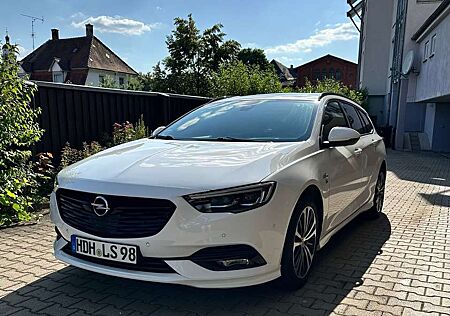 Opel Insignia Sportstourer Ultimate Exclusive *VOLL*