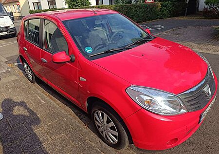 Dacia Sandero Laureate