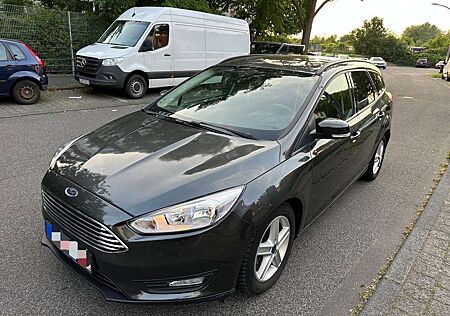 Ford Focus Turnier 1.5 TDCi DPF Start-Stop Business