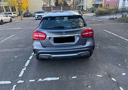 Mercedes-Benz GLA 200 (CDI) d 4Matic 7G-DCT AMG Line