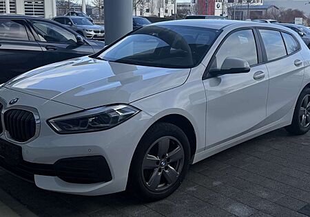 BMW 118 i Advantage