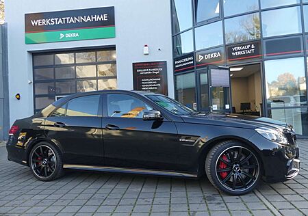 Mercedes-Benz E 63 AMG S 4Matic PANO/ 360 KAM/LEDER/LED/B&O