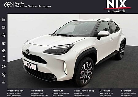 Toyota Yaris Cross 1.5 Hybrid Black & White LED KAMERA
