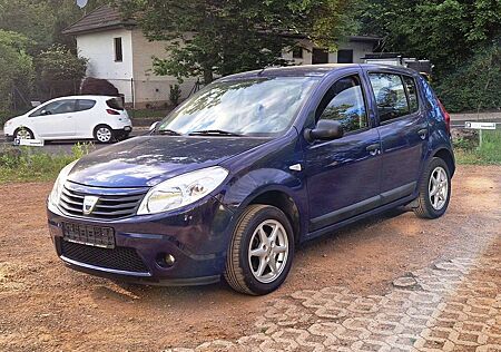 Dacia Sandero Eco/Zahnriemen NEu/Alufelgen/Klimaanalge/ZV/EFH/