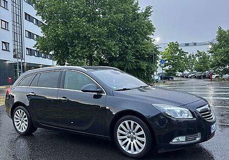 Opel Insignia 2.0 CDTI Sports Tourer Automatik Sport
