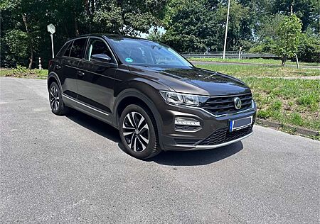 VW T-Roc Volkswagen 1.6 TDI SCR IQ.DRIVE