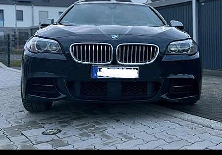 BMW M550d M550 xDrive Touring Sport-Aut.