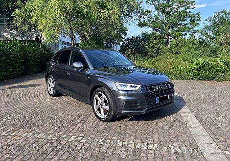 Audi Q5 50 TDI quattro Sport plus S line Luft B&O 20Zoll