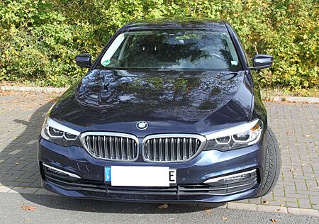 BMW 530e 530 5er Plug-In-Hybrid iPerformance Aut.