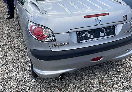 Peugeot 206 CC 110 Platinum