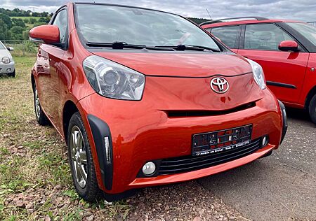 Toyota iQ + HU/AU/SERVICE Neu