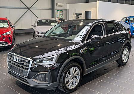 Audi Q2 gebraucht kaufen Audi Q2 35 TFSI S tronic Navi 1. Hand