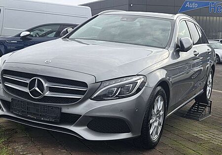 Mercedes-Benz C 220 Panorama Anhängerkupplung LED Teilleder