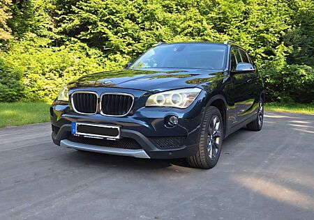 BMW X1 20 d xDrive Pano Leder Memory Lenkradhz TOP