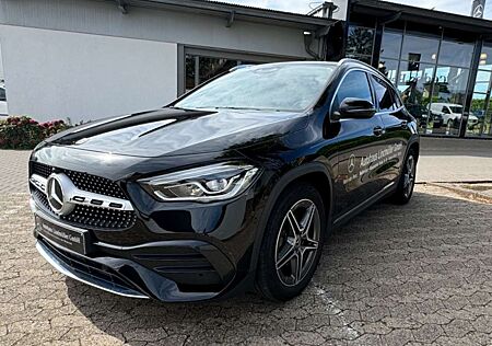 Mercedes-Benz GLA 200 (247.787)