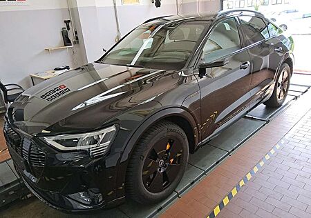 Audi e-tron SPORTBACK 55 2x S LINE BLACK EDITION /ACC