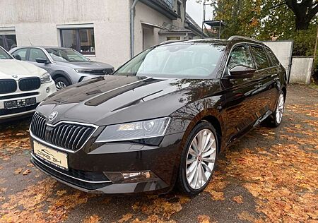 Skoda Superb Combi Style *ALCANTARA*AUTOMATIK*NAVI*