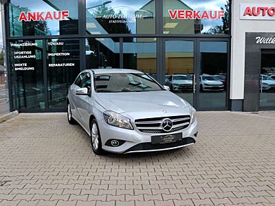 Mercedes-Benz A 180 BlueEfficiency Style SHZ Navi Klima Allw.