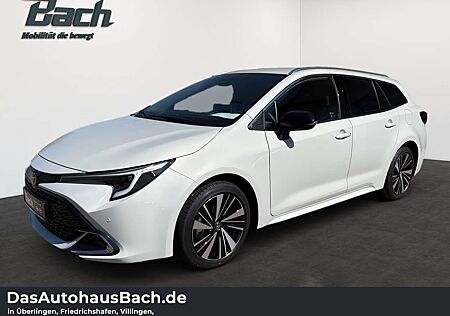 Toyota Corolla 1.8 l Hybrid TS. Teamplayer