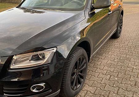 Audi Q5 2.0 TDI quattro, S-tronic, AHK, Standheizung