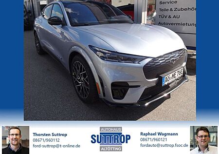 Ford Mustang Mach-E GT AWD Mach-E mit Panormadach