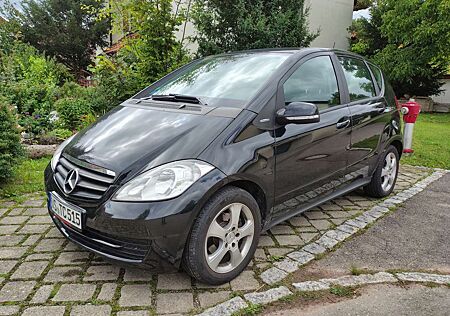 Mercedes-Benz A 160 BlueEFFICIENCY Klima*Alu*Winterräder*Tüv 03/2027