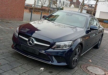 Mercedes-Benz C 200 Coupe Autom Leder Navi Rückf Scheckheft