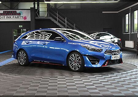 Kia Cee'd Ceed / 1.6 T-GDI DCT GT PANO / CAM
