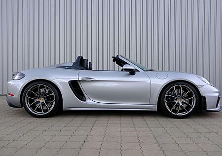 Porsche 718 Spyder Spyder - Schalensitze - Schalter - Garantie - Service neu - Lieferung weltweit
