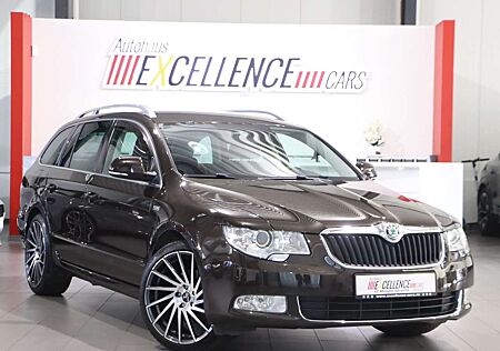 Skoda Superb Combi 2.0 TDI DSG FAMILY / BI-XENON / AHK