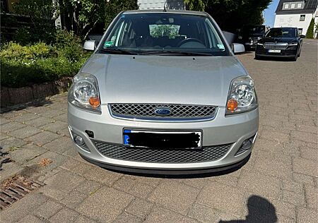 Ford Fiesta Ghia