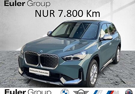 BMW iX1 eDrive 20 xLine 17'' Pano AdLED ParkAss+ H/K HUDMe