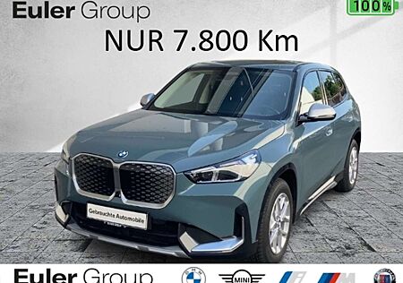BMW iX1 eDrive 20 xLine 17'' Pano AdLED ParkAss+ H/K HUDMe