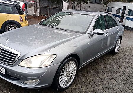 Mercedes-Benz S 320 CDI DPF 7G-TRONIC