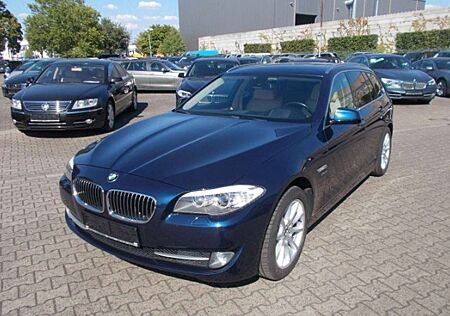 BMW 528 i xDrive Touring Sport-Aut.