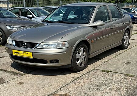 Opel Vectra 1.6 Comfort 2-Hand Klima Tüv 4.26