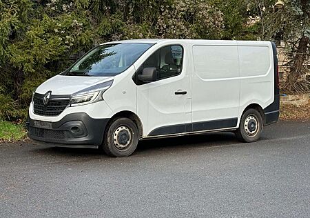 Renault Trafic L1H1 2,8t Komfort+PHARMAUMBAU+KLIMA+LED+