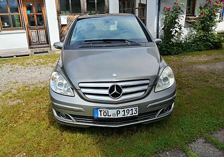 Mercedes-Benz B 200 CDI