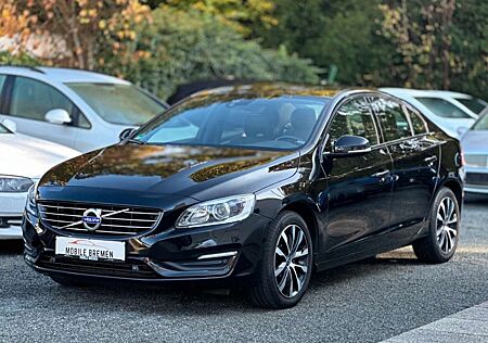 Volvo S60 T3 Linje Svart BI-XENON*NAVI*LEDER