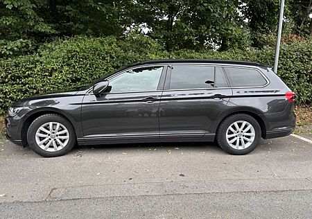 VW Passat Variant Volkswagen Business