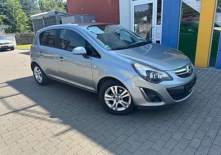 Opel Corsa 1.4 16V Color Edition