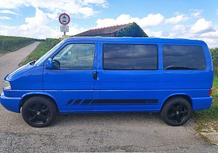 VW T4 Multivan Volkswagen T4/MULTIVAN/CARAVELLE TDI 7DC UY2