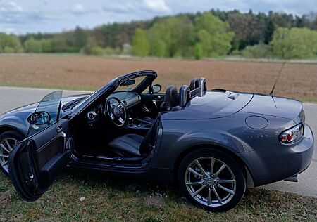 Mazda MX-5 1.8 MZR Emotion