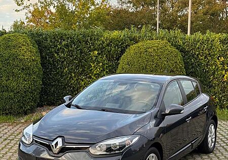 Renault Megane Paris
